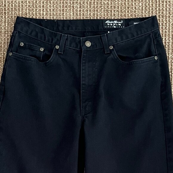 Eddie Bauer Men's Relaxed Fit Black Jeans - Picture 4 of 6